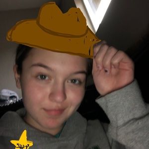 Meet your Posher, Nina